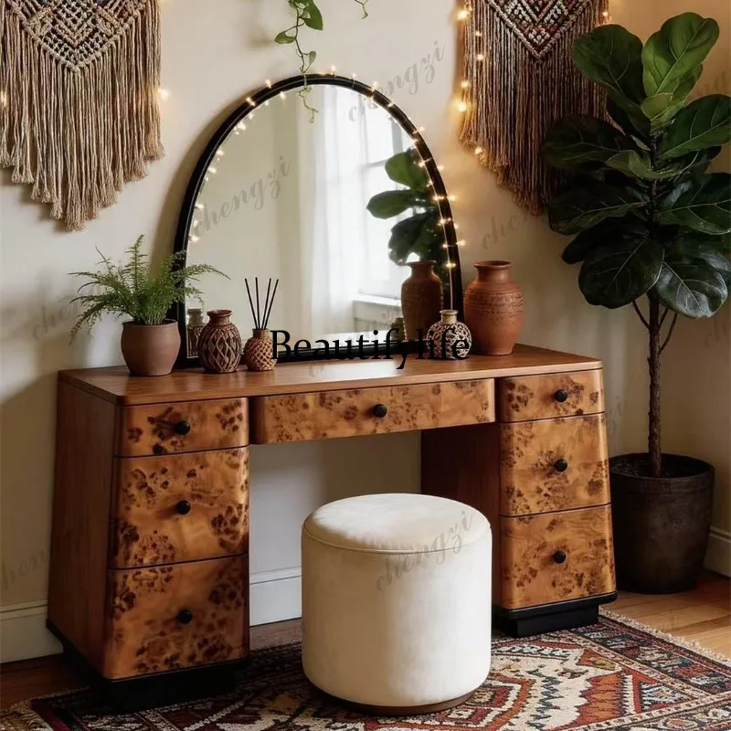 Beautiful Medieval style solid - đánh giá và giá Beauty Makeup Table